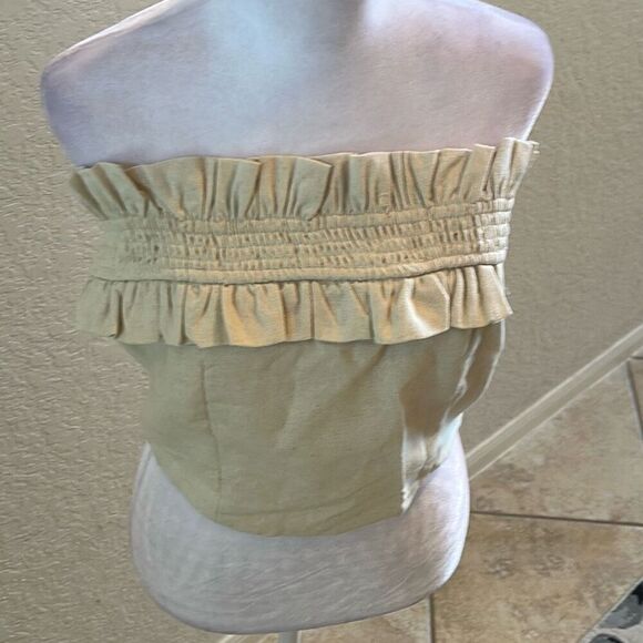 Gilli Size M Linen Blend Strapless Smocked Top Cream Coastal Contemporary NWT - Picture 6 of 11